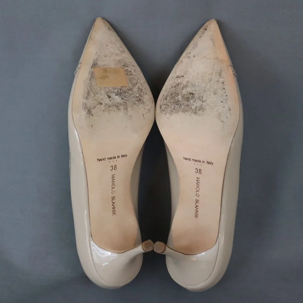 Manolo Blahnik 38 Quitohi Patent Nude Tan Point Toe Heels Perforated Laser Cut - Picture 13 of 16